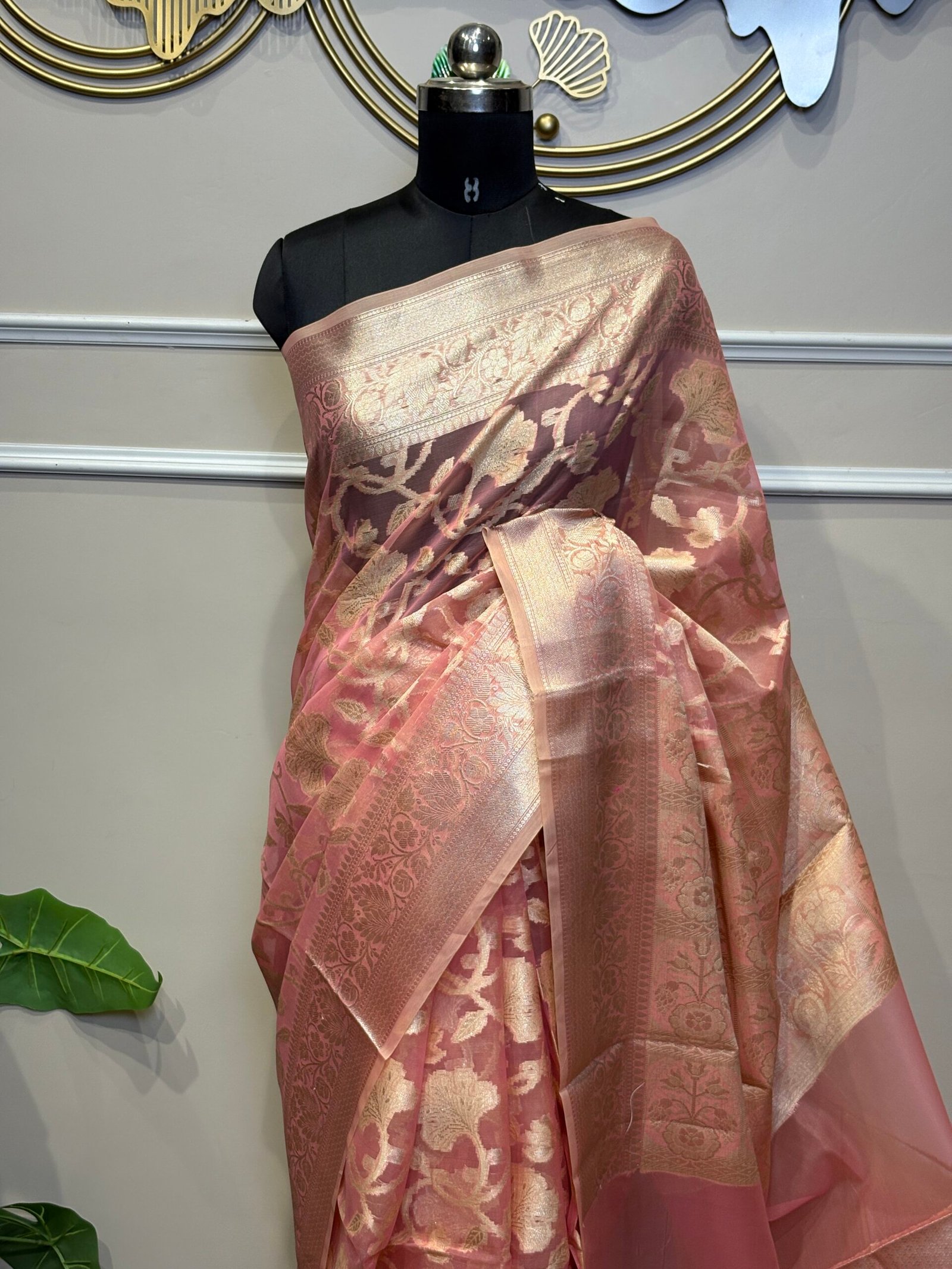 Dusty Rose Banarasi Saree - Image 3