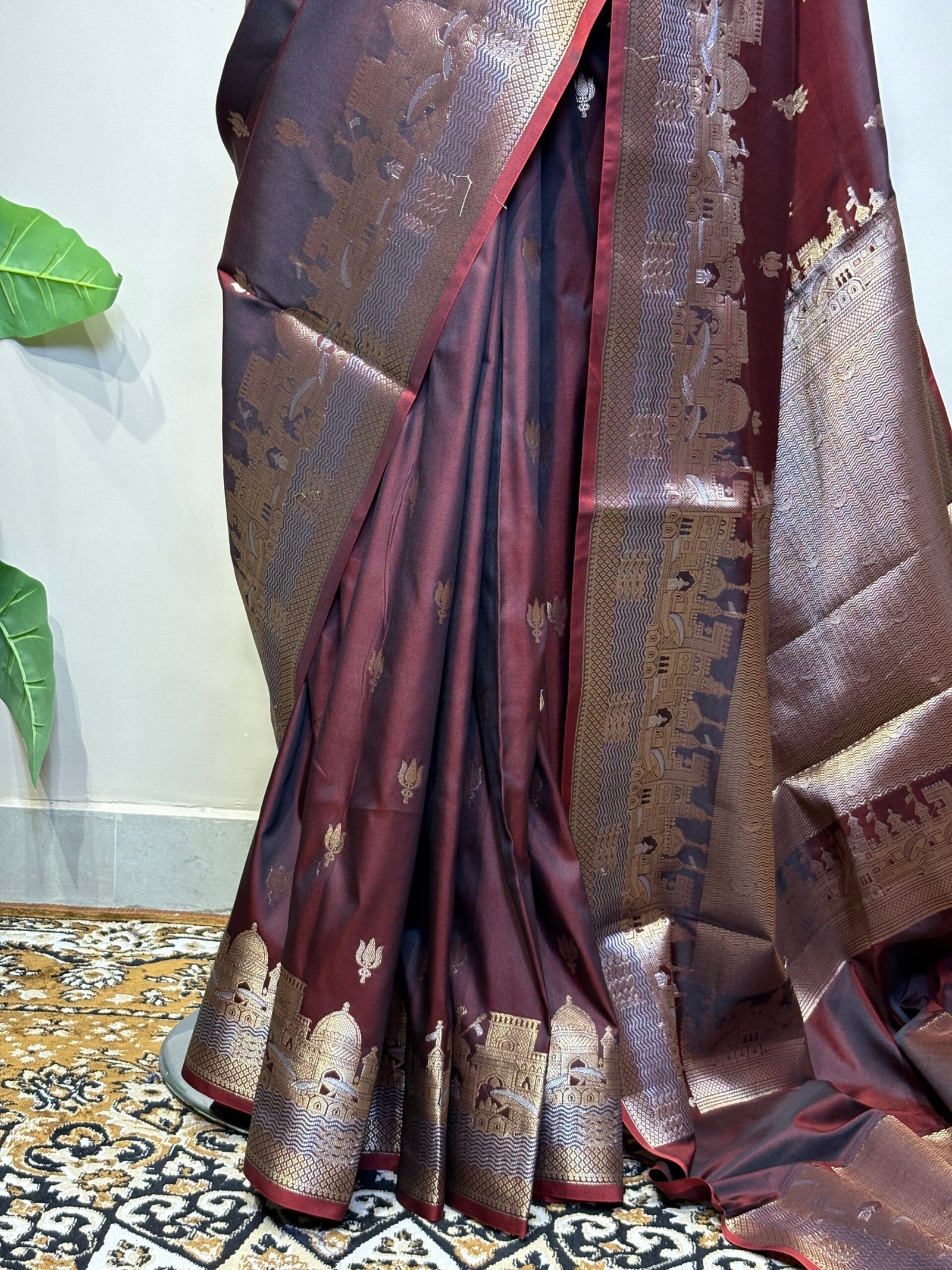 Varanasi Ghat Motif Banarasi Silk Saree in Regal Wine - Image 6