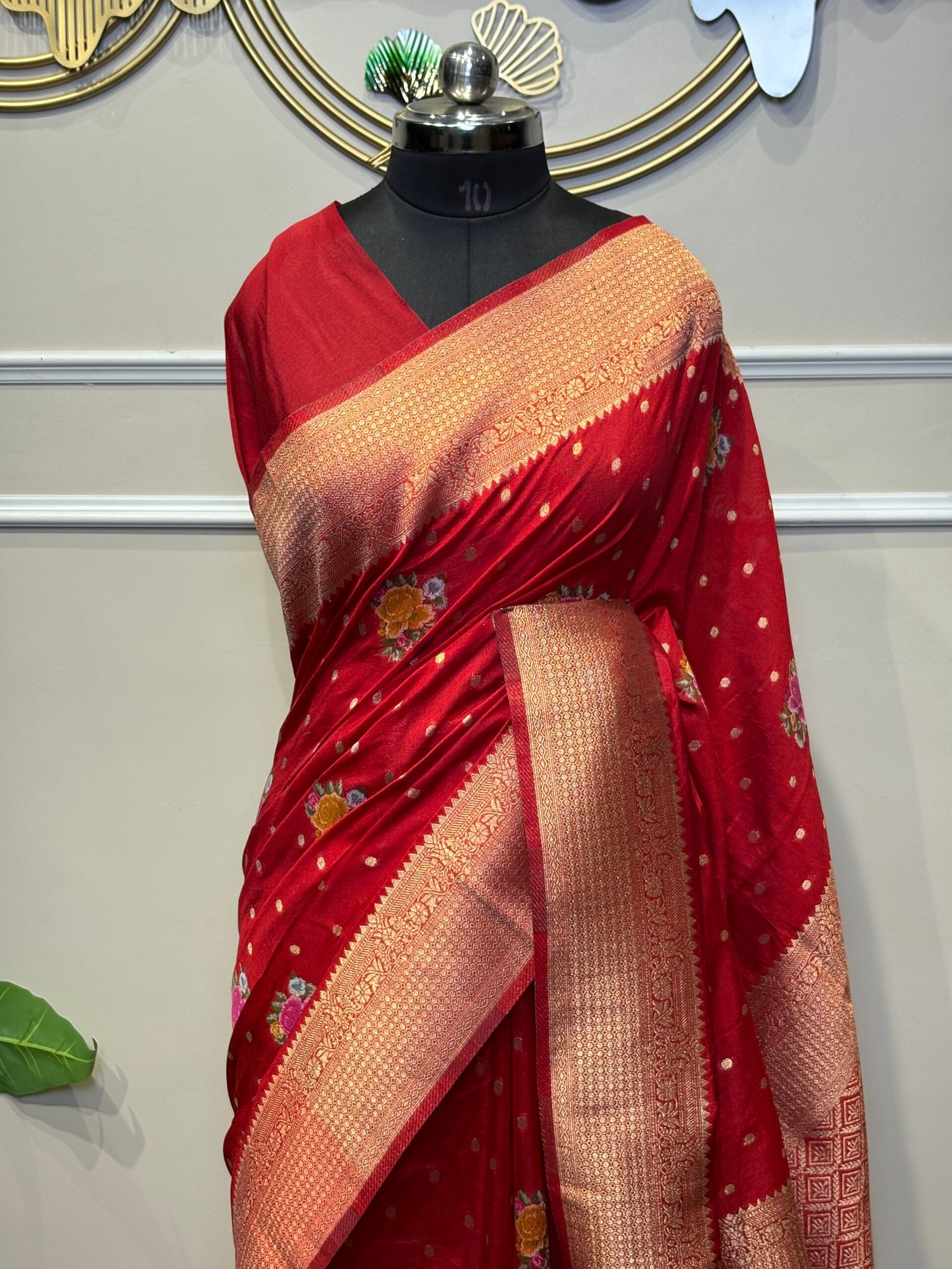 Red Banarasi Silk Saree with Meenakari Floral Motifs & Rich Zari Border - Image 2