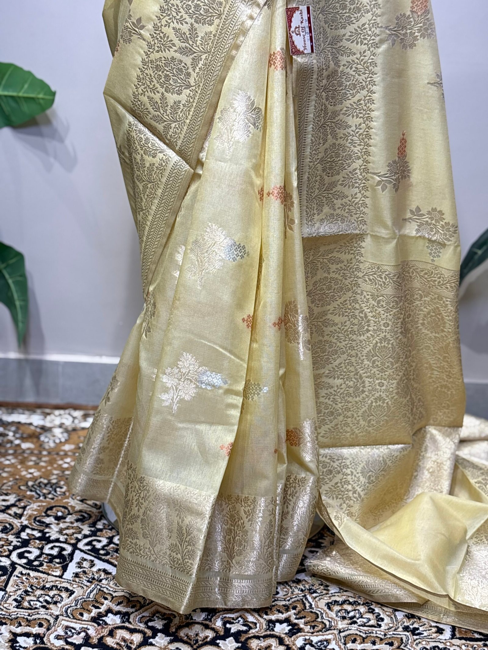 Pastel Yellow Banarasi Saree - Image 4