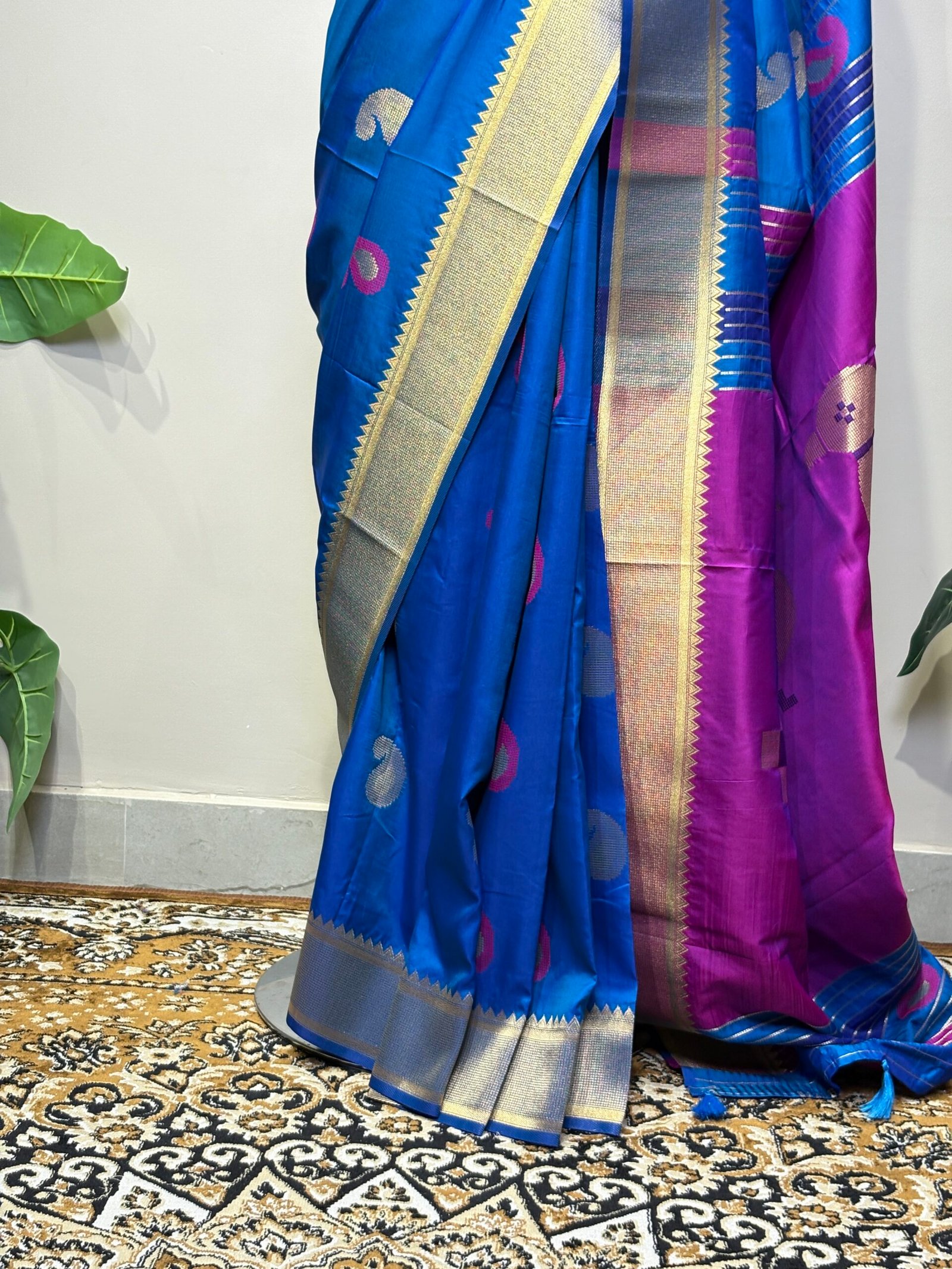 Royal Blue Silk Saree - Image 5