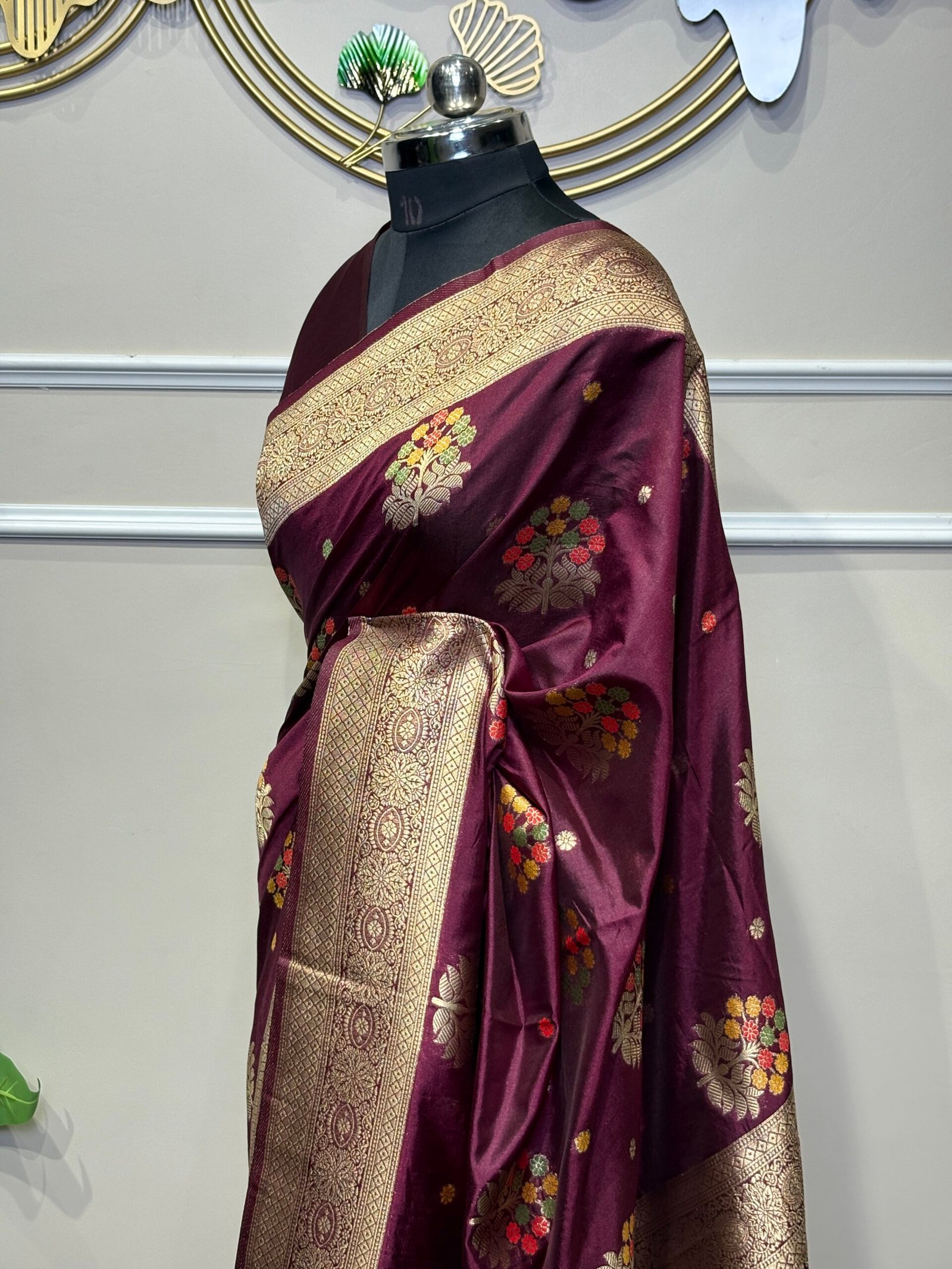 Wine Purple Banarasi Saree - Image 3