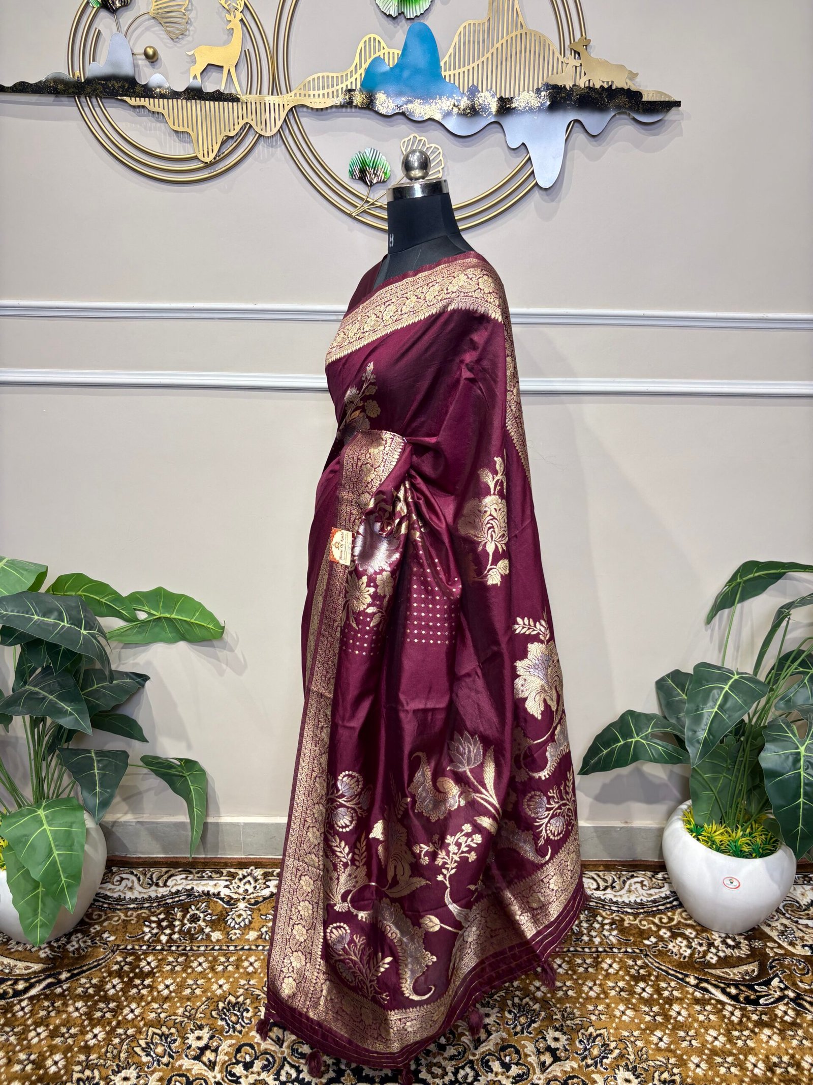 Wine Maroon Banarasi Saree - Image 3
