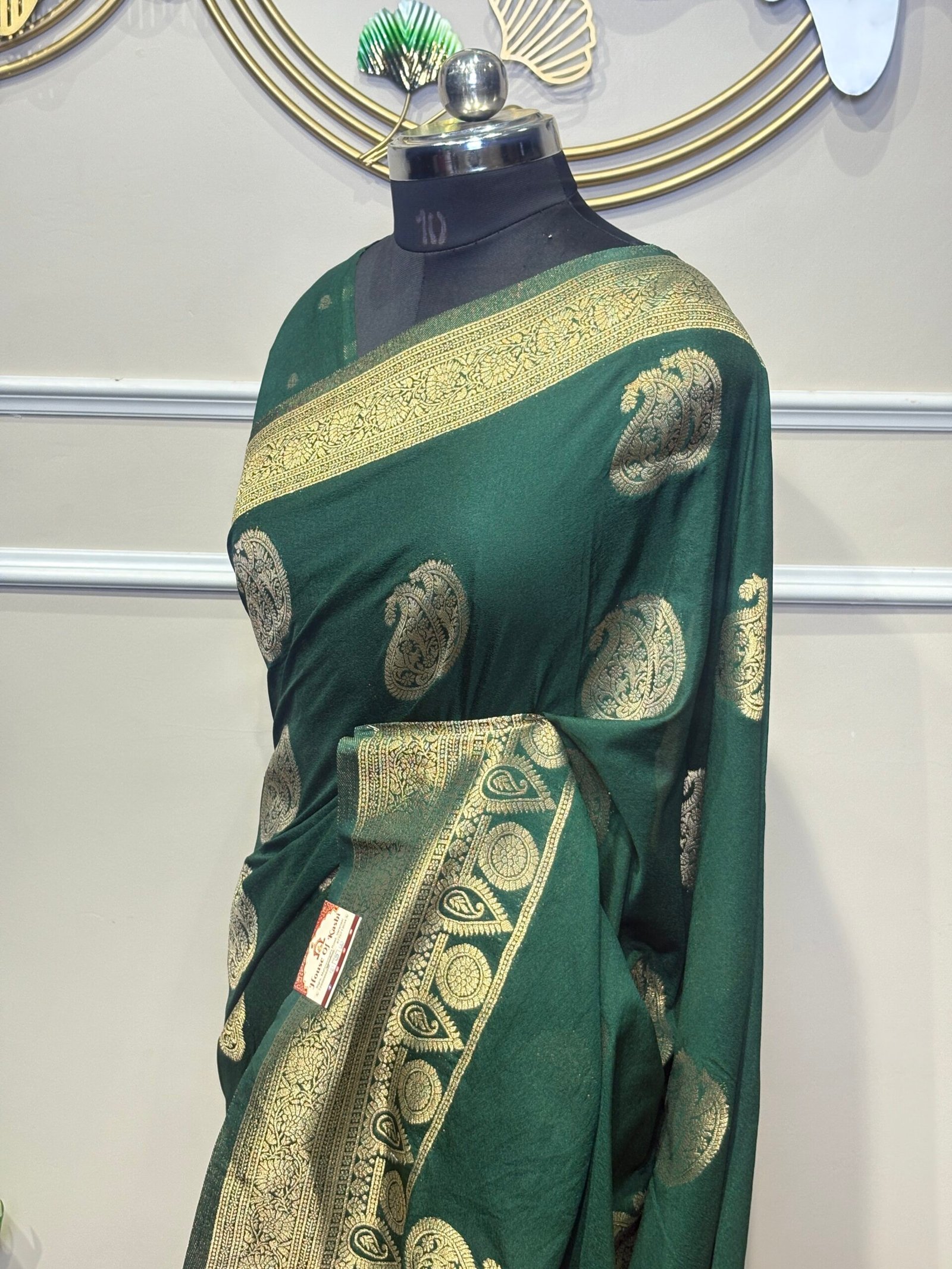 Green Banarasi Silk Saree with Zari Paisley Motifs - Image 4