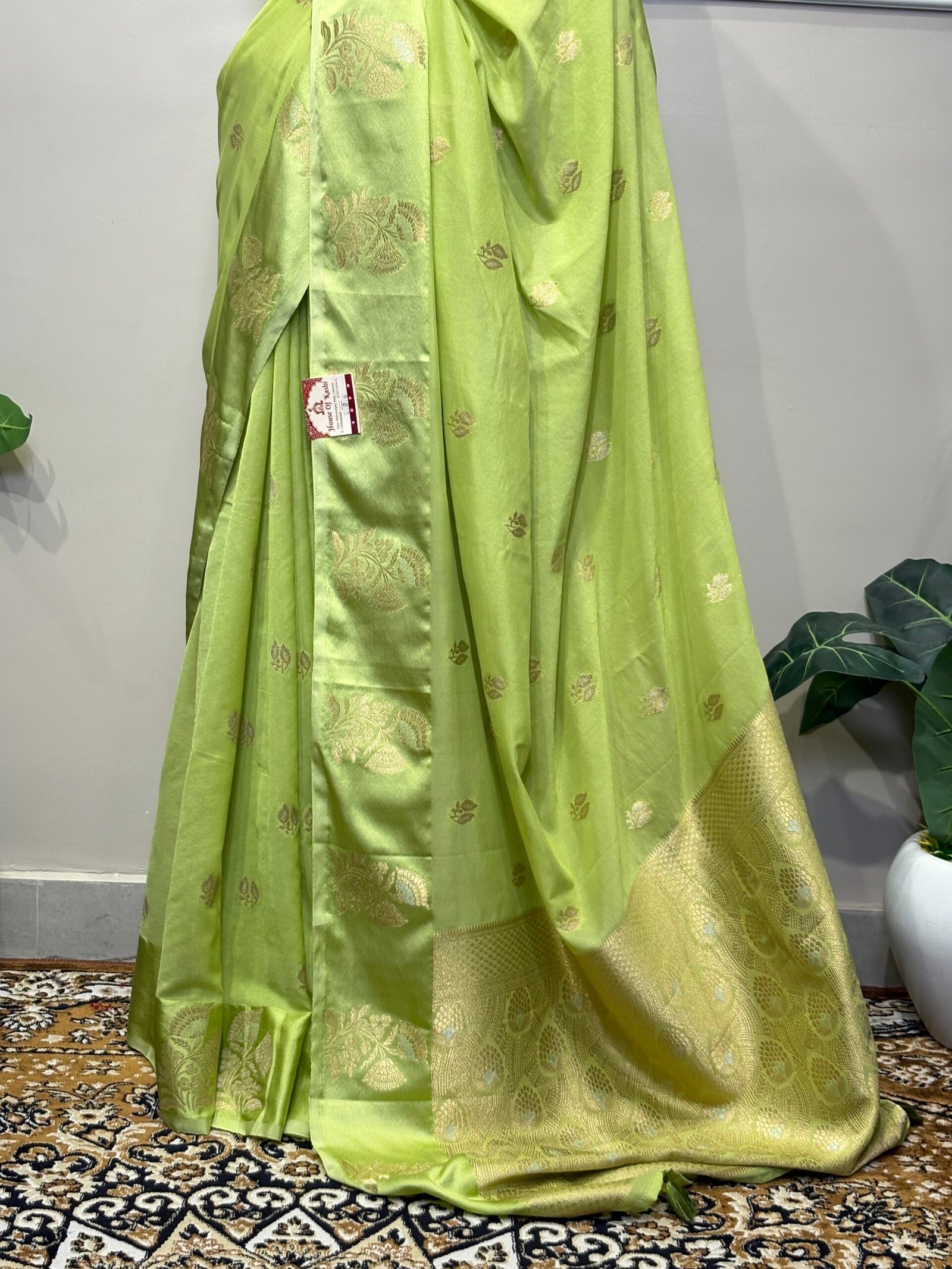 Lime Green Saree - Image 3
