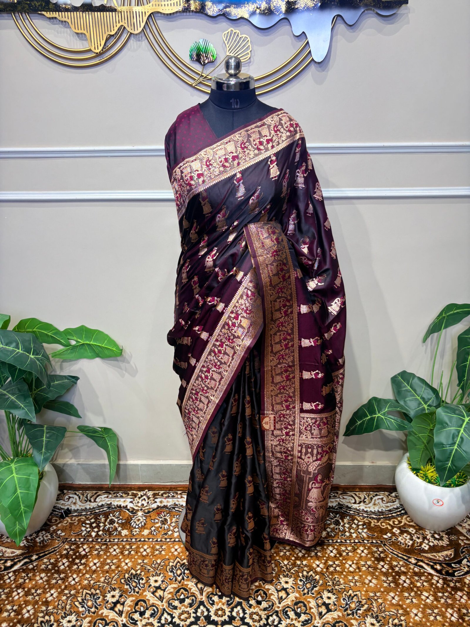 Wine Purple Designer Saree - Image 4