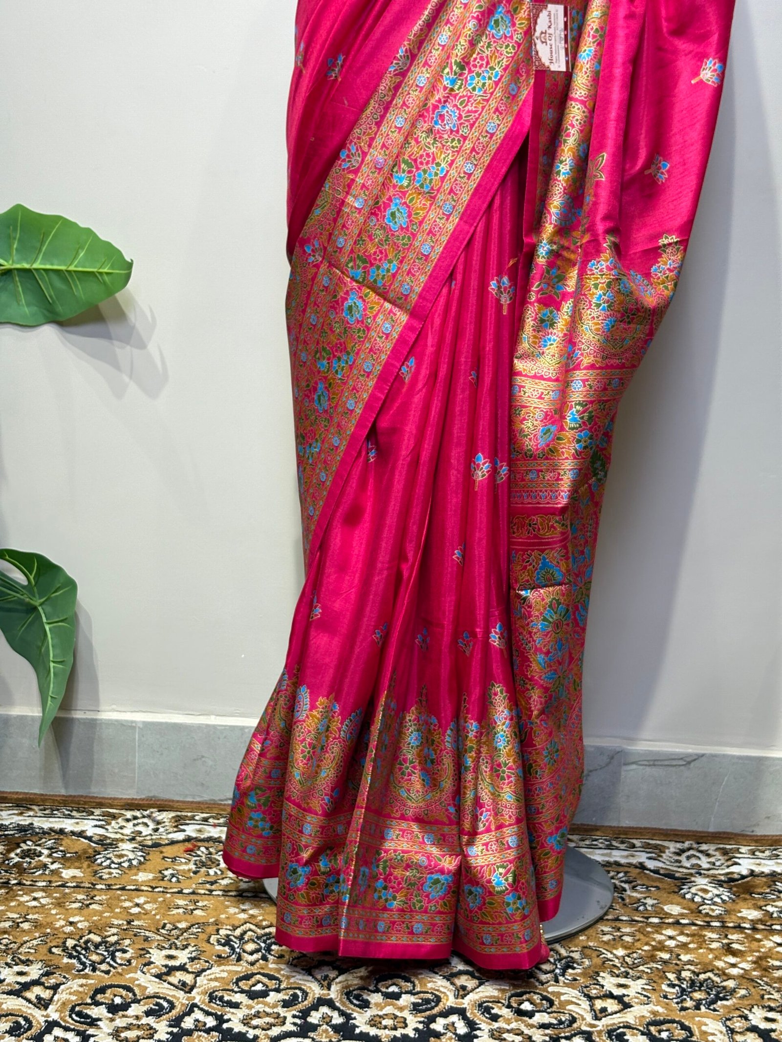 Rani Pink Banarasi Silk Saree with Multi-Color Meenakari Weave & Zari Border - Image 6