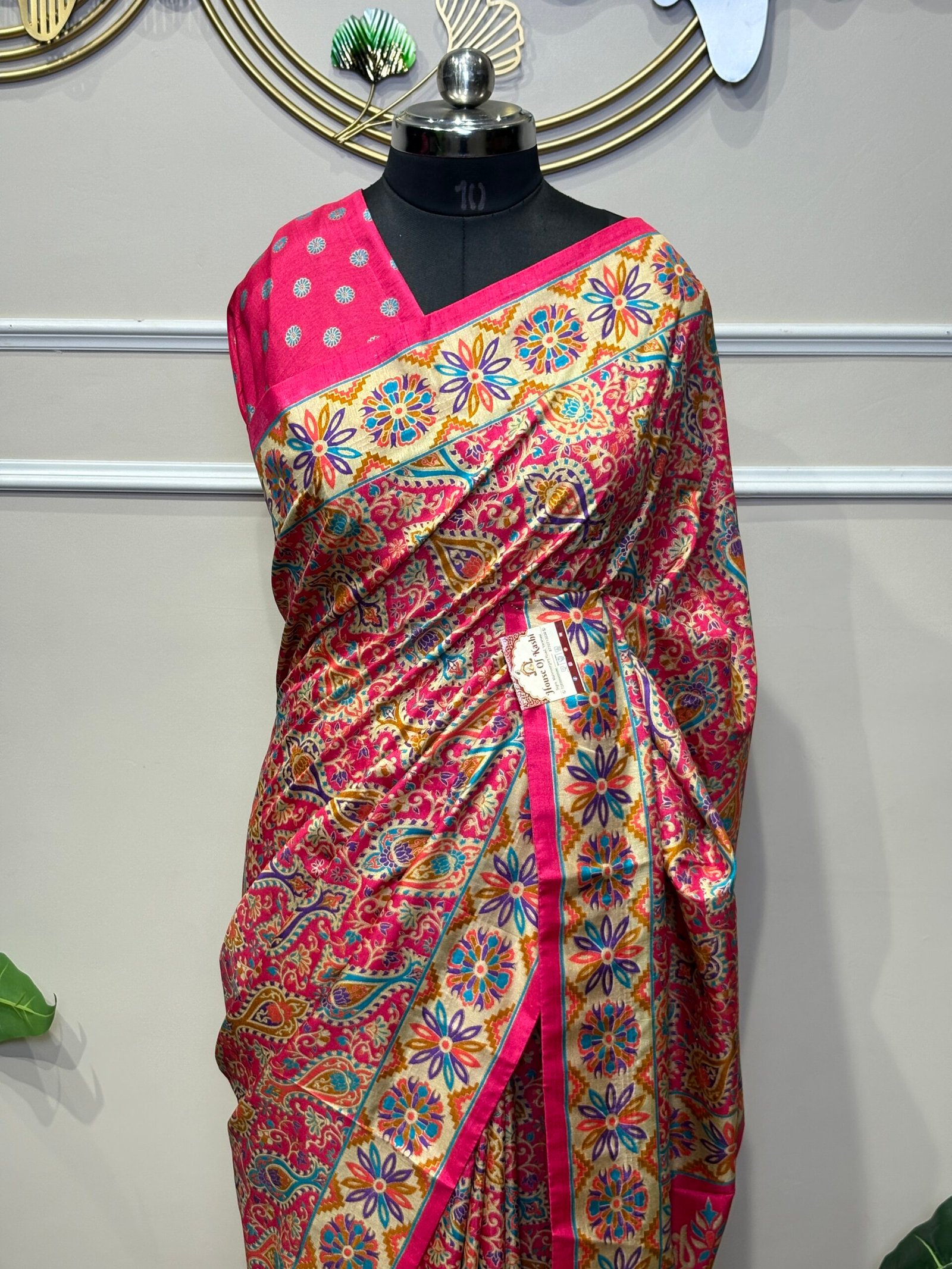 Rani Pink Banarasi Silk Jamawar Saree with Multi-Color Jaal & Rosette Border - Image 3