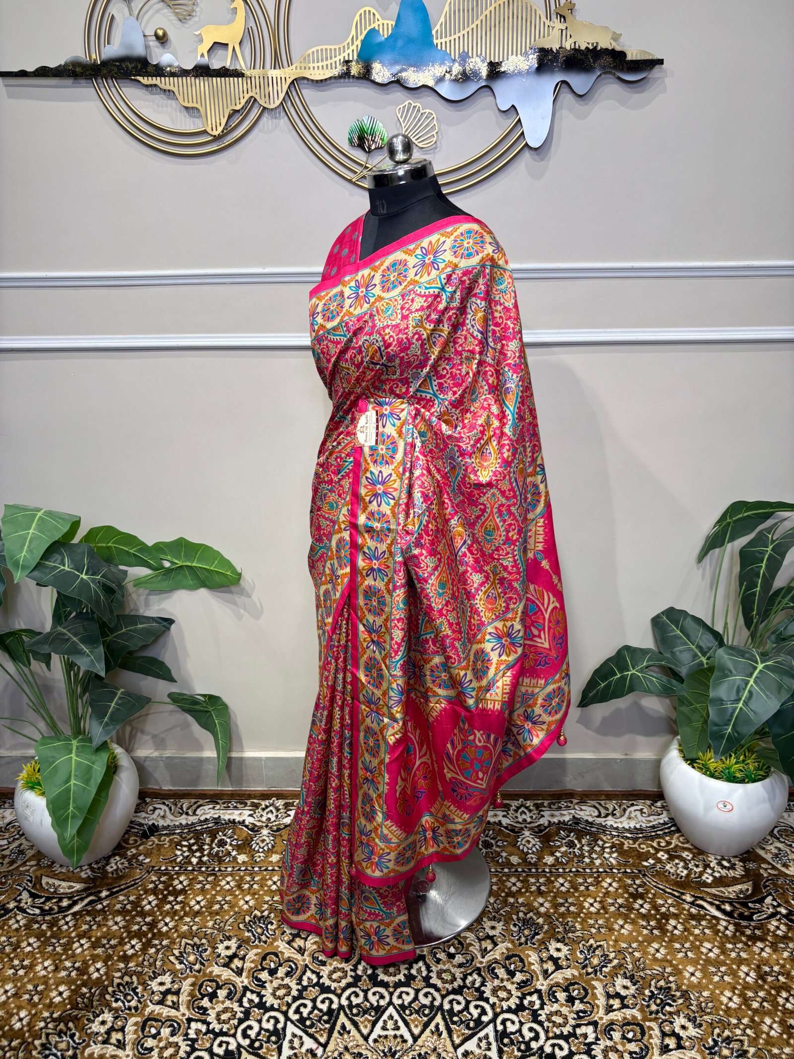Rani Pink Banarasi Silk Jamawar Saree with Multi-Color Jaal & Rosette Border - Image 6
