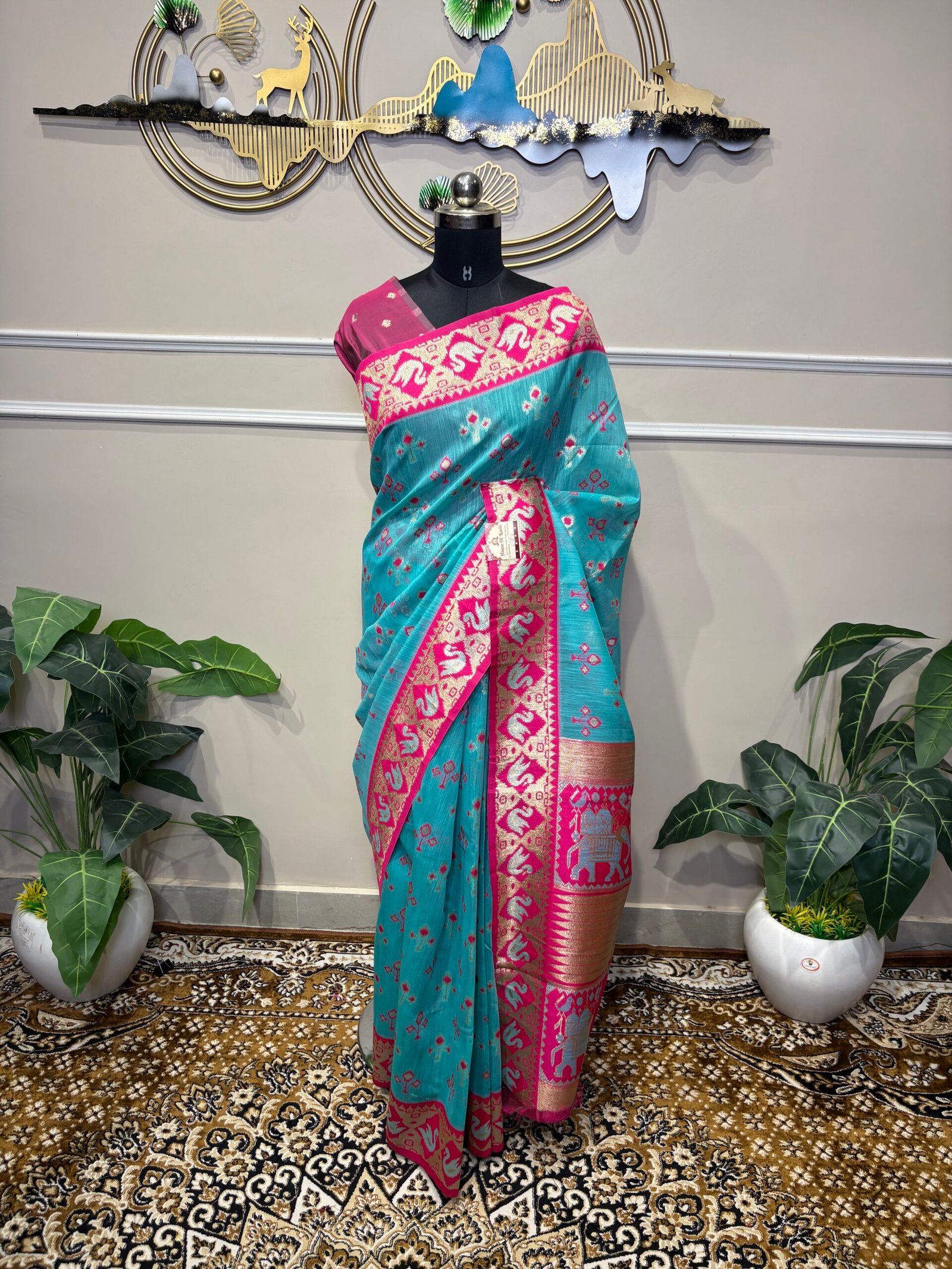 Turquoise Blue & Rani Pink Banarasi Silk Saree with Hamsa & Elephant Motif Zari Border - Image 2