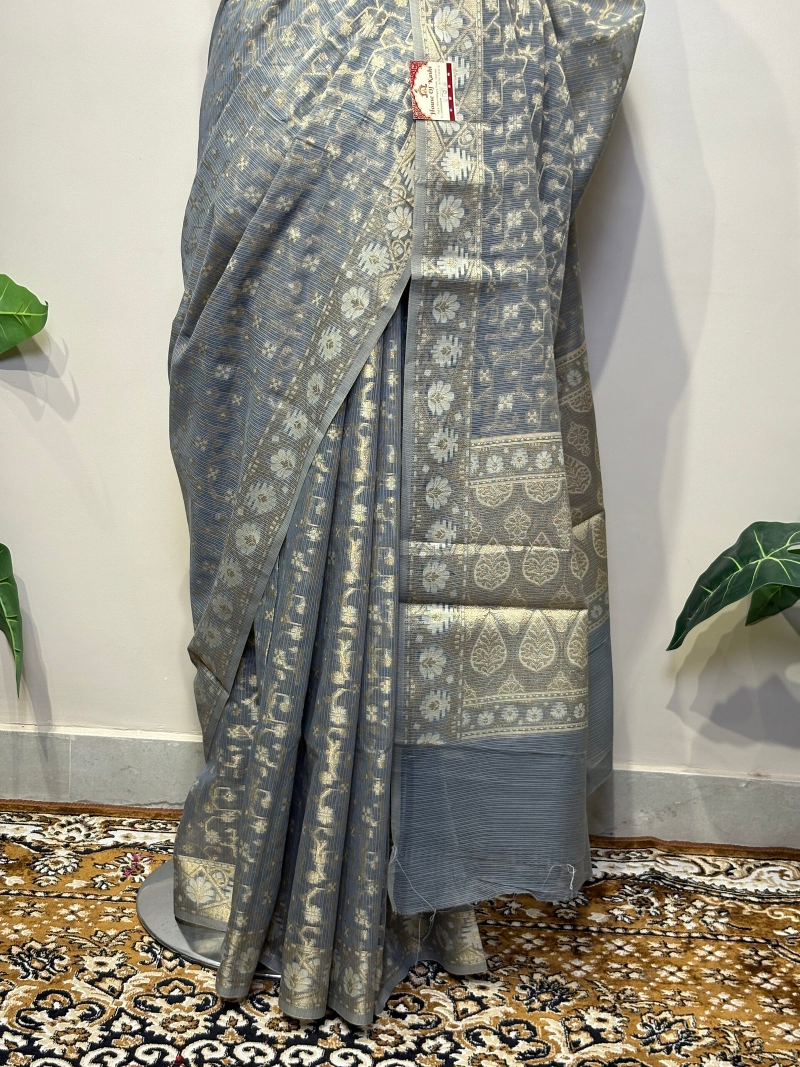 Elegant Grey-Blue Woven Saree with Antique Gold Floral Motifs - Image 5